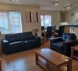 Fantastic 2 Bed Apartment W/pkg, Southwich Hse, Swindon