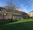 Superb Peaceful 1 Bed Apartment In St George.