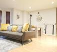 Modern Leamington City Centre Apartment