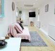 Newly Refurbished 2 Bedroom Apartment In The Heart Of Greenwich