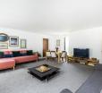 Stylish 2 Bed / 2 Bath Flat In Mayfair