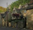 Sackville House A Riverside, Grade Ii Cottage, Bibury, Up To 6 People