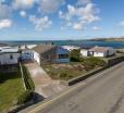 Pedwar Gwynt-4 Bed-sea Front Bungalow-ravenspoint Road