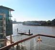 Thames Riverside Apartment