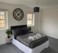 Doncaster Furnished House For Short Lets