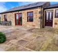 Three Peaks View Cottage Bd23 4sp