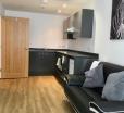 Morden Town Center 2 Bed Apartment