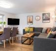 Spacious 3 Bedroom Apt In Covent Garden