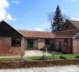 Oak Tree Barn