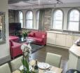 Base Serviced Apartments - Sir Thomas Street