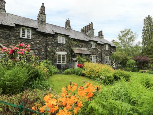 Ednas Cottage, Sketwith Bridge, 