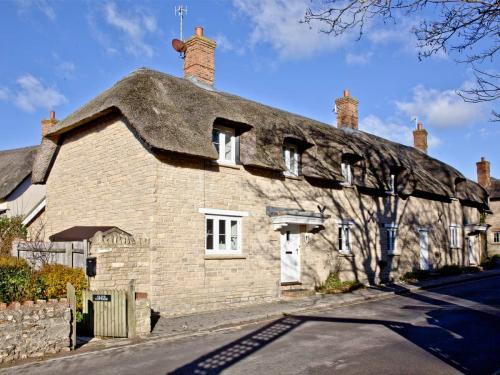 Pebble Beach Cottage, West Lulworth, 