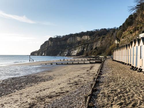 Piers End, Shanklin, 