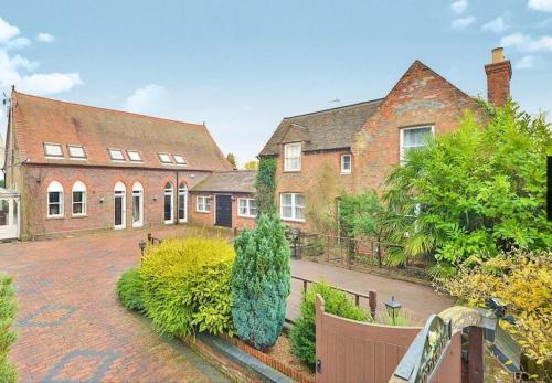 The Old Chapel Cottage, Toddington, 