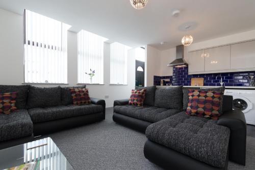 Smithfield Apartments - Self Contained - Onsite Parking, Stoke on Trent, 