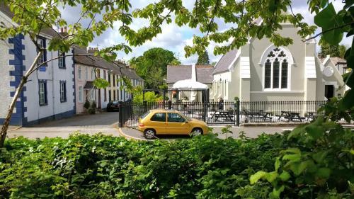 Syenite Place, Rostrevor, 