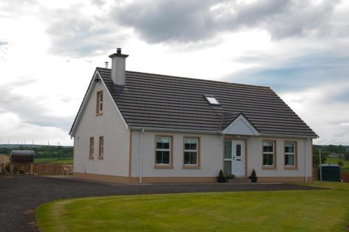 Roe Valley Cottage - La Spa Hot Tub, Dungiven, 