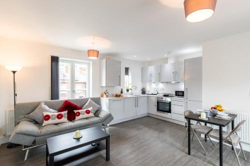 Abodebed Oval View Apartments, Hemel Hempstead, 