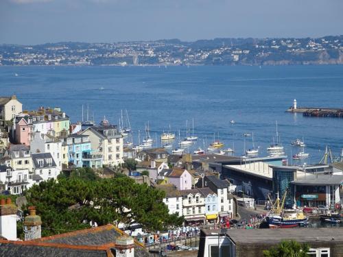 Hanworth Lodge, Brixham, 