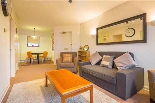 Super Central Cambridge Flat For Up To 4 People, Cambridge, 