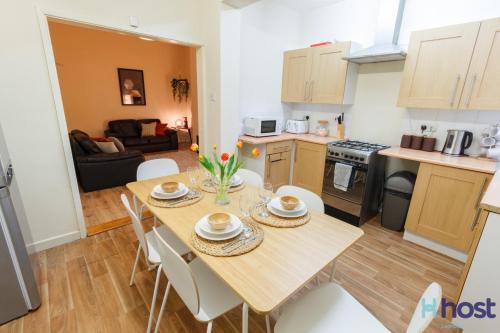 Stylish Budget Home, Toxteth, 