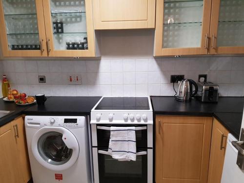 Dragon - Kestrel House 2 Bedroom Home, Clydebank, 