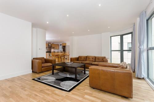 Spacious Flat With A Great View Of The Shard, Bermondsey, 