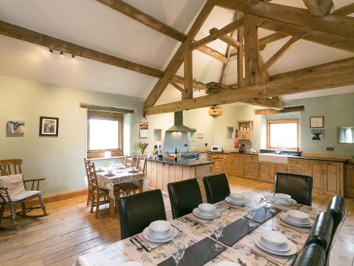 Hall Barn, Hartington, 