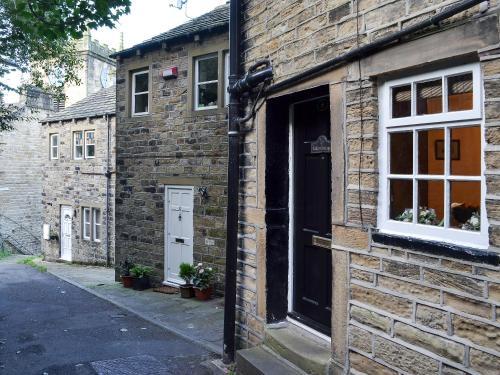 Eider Cottage, Holmfirth, 