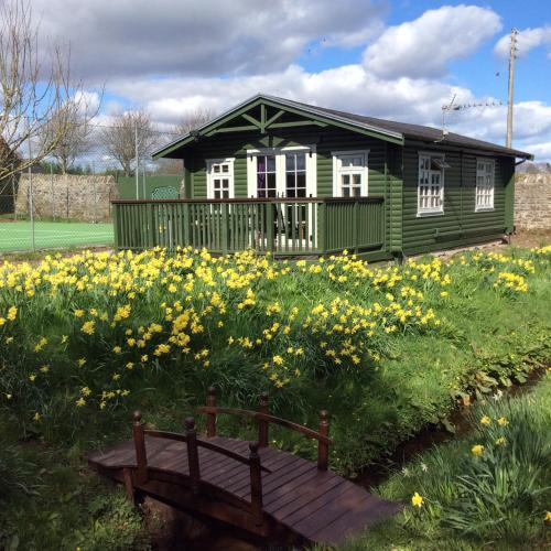 Garden Studio For Two, Blair Drummond, 