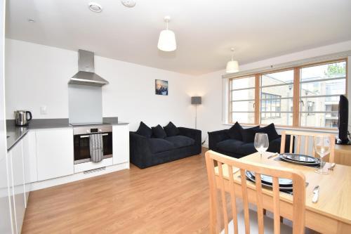 Modern 1 Bed Flat In London!, Highbury, 