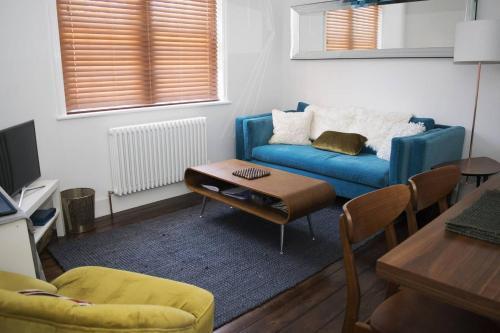 Super Refurbished 1 Bed Apartment, Walworth, 