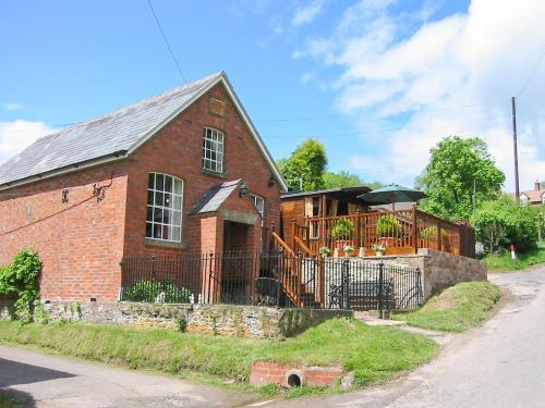 St. Milburga Chapel, Ludlow, Corfton, 