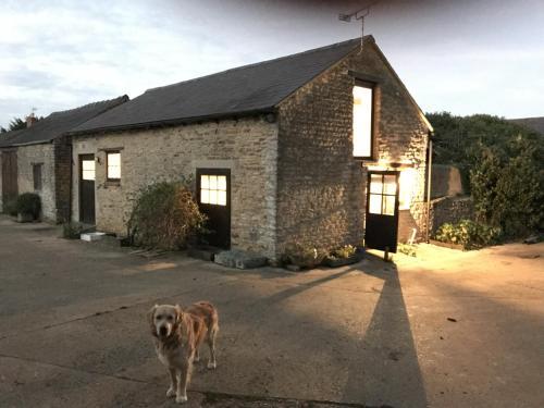 Troy's Barn, Kings Sutton, 