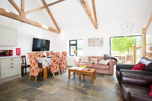 South Cottage Â· Rural Gem In The Heart Of The Sussex Countryside, Hickstead, 