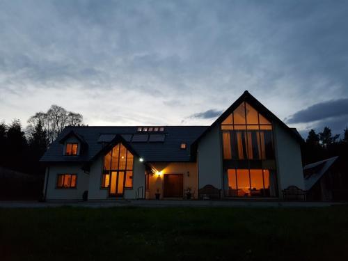 Birchwood House Self-catering Accommodation, Inverness, 