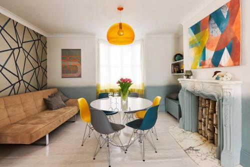 Stylish Seaside Maisonette - 200m To Beach, Hove, 