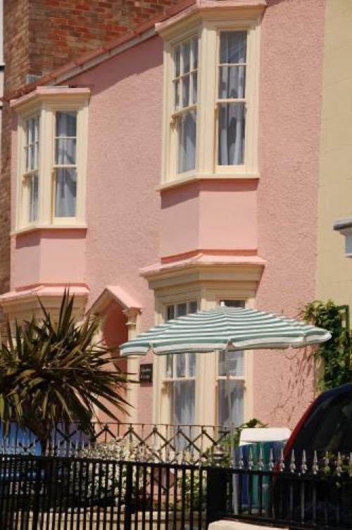 Woodbine Cottage, Tenby, 