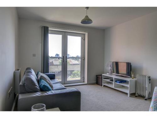 Large, Spacious And Modern Apt For 4 In Manchester, Old Trafford, 