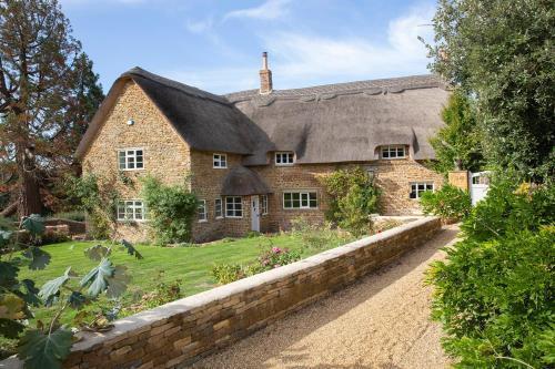 Crooked Cottage, Hook Norton, 