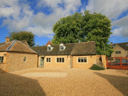 Bow House Cottage, Bourton On The Water, Bourton on the Water, 