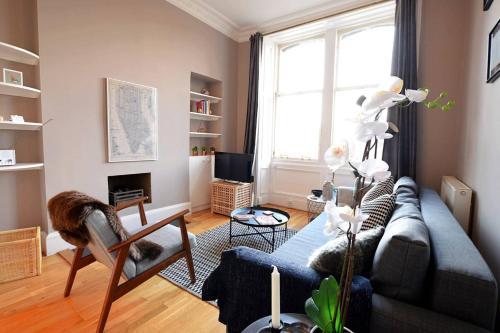 Edinburgh City Centre Apartment (sleeps 5), Edinburgh, 