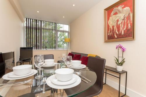 Abbey Apartment 4 - 247 Lets Horsham, Horsham, 