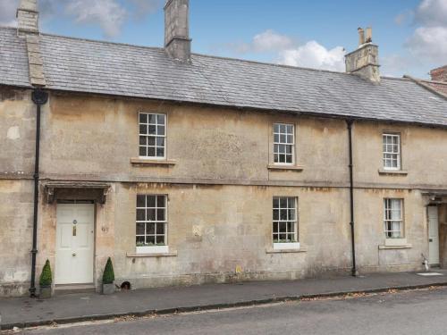 Candlemakers Cottage, Marshfield, 