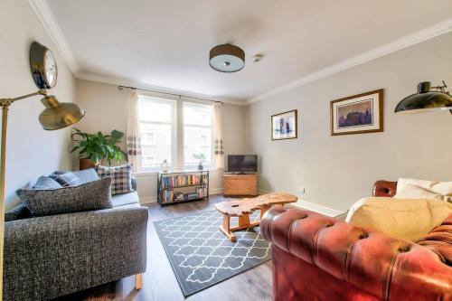 Beautiful Apt Near City Centre By Guestready, Edinburgh, 