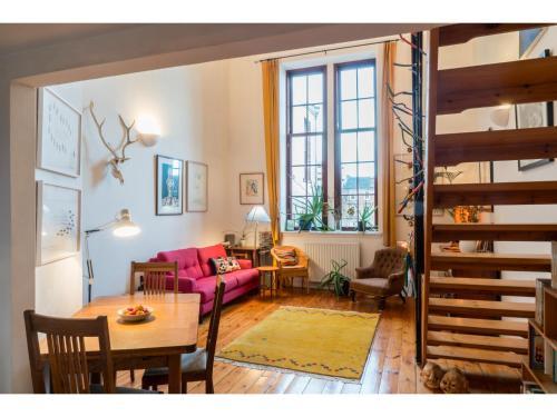 Beautifully Kept Mezzanine Flat â˜…school Of Artâ˜…, Garnethill, 