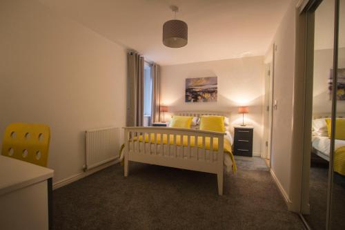 Large Ground Floor 3 Bed Apartment With Parking, Murrayfield, 