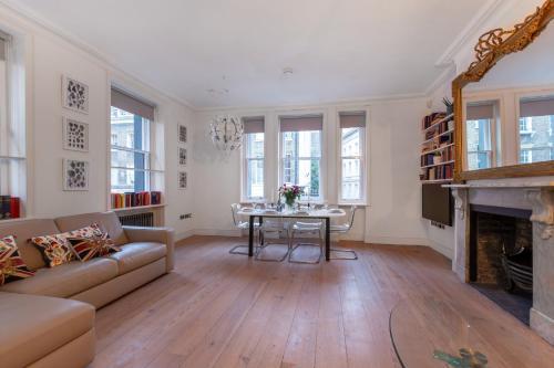 Museum View Apartment, Covent Garden, 