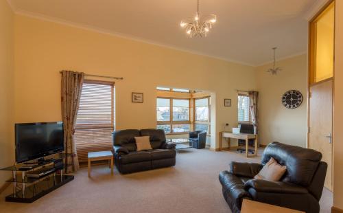 11 Castle Gardens, Thurso, 