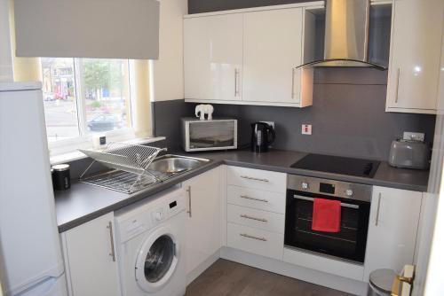 Kelpies Serviced Apartments Alexander- 2 Bedrooms, Falkirk, 